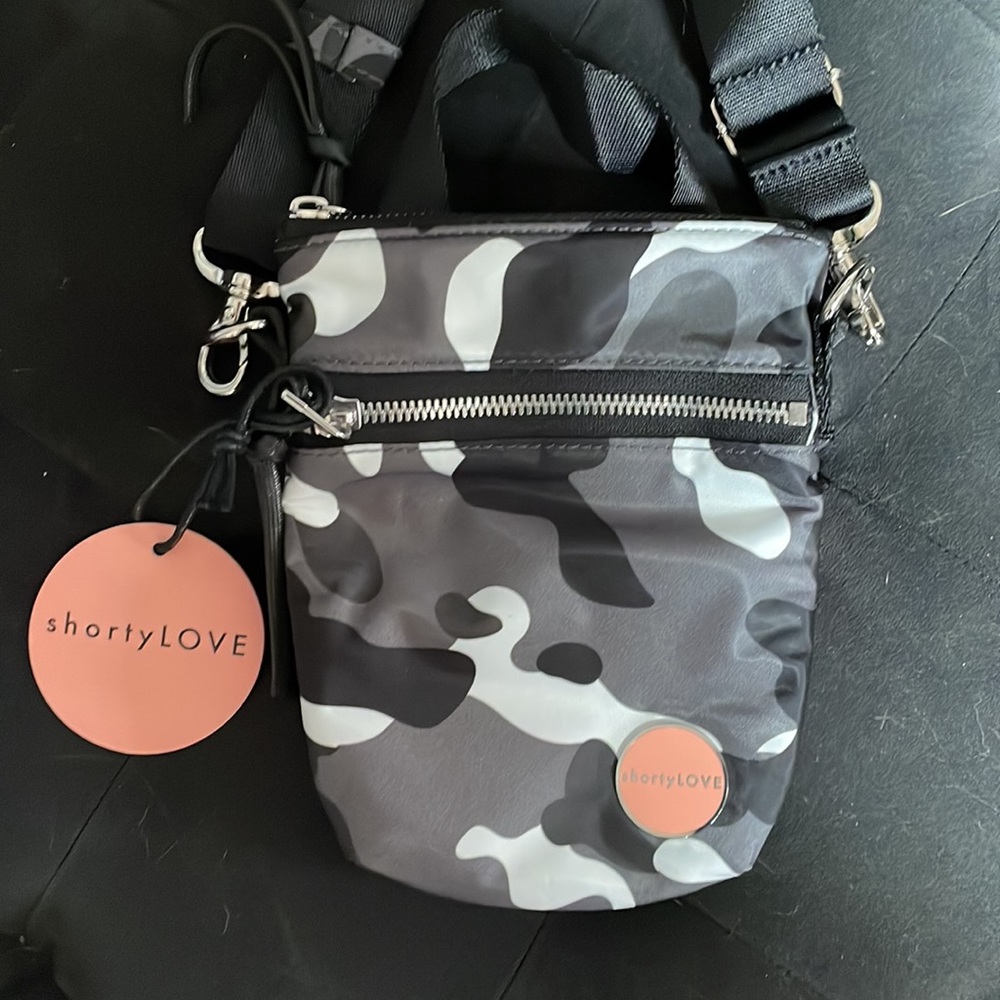 Shortylove Shorthand Crossbody bag